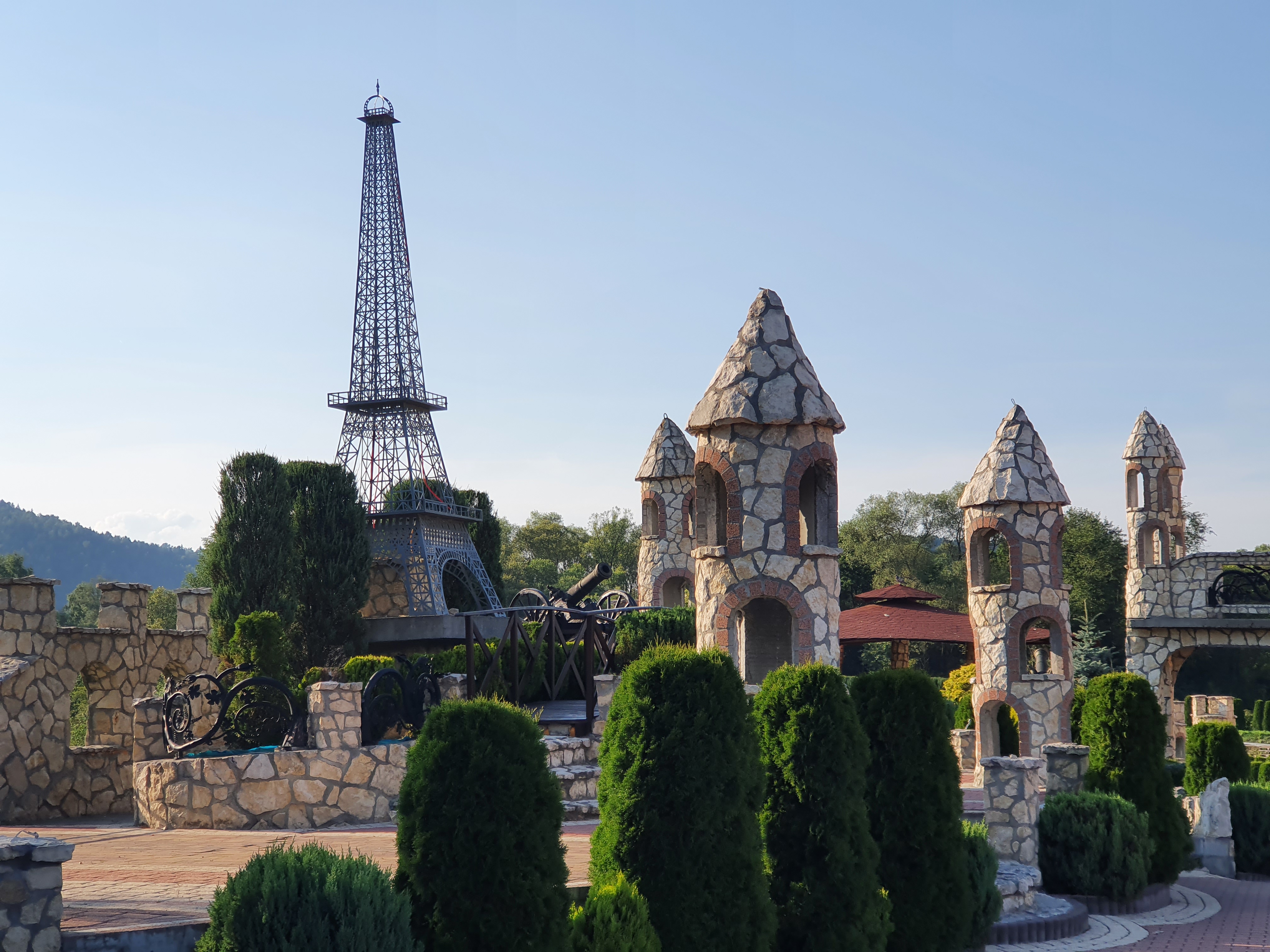 Baśniowa architektura ogrodowa